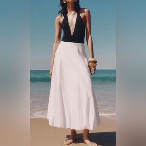Zara white midi bubble hem skirt Large NWT